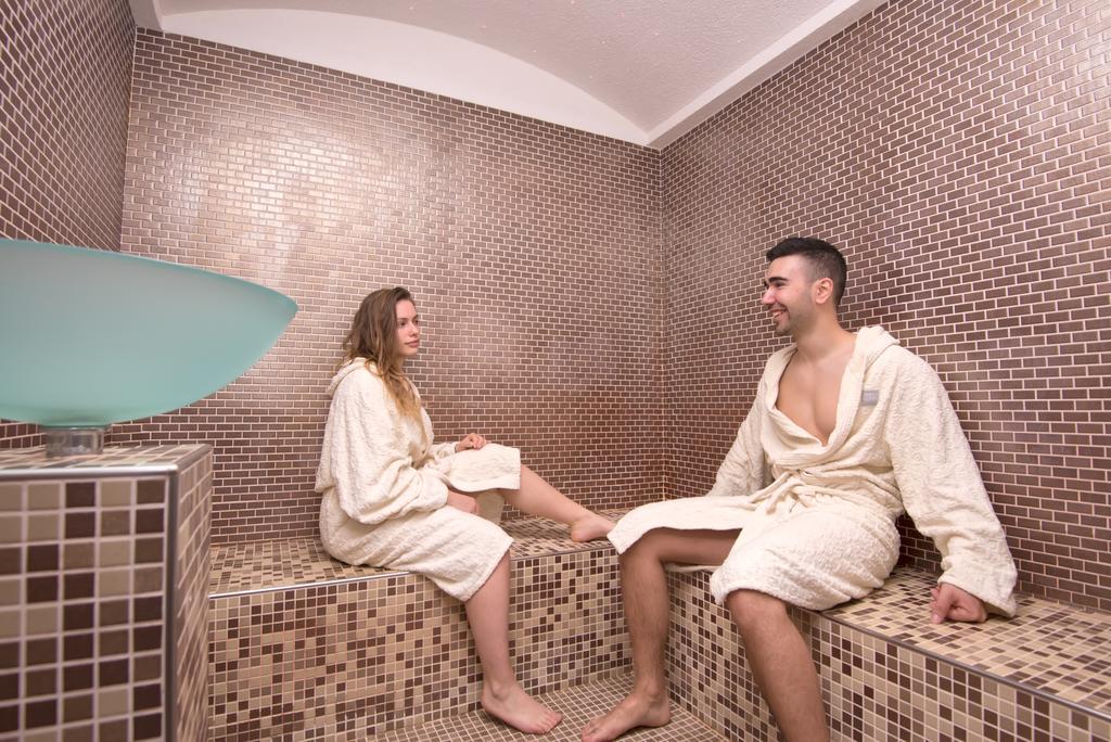 Margherita Camping & Resort Gressoney-Saint-Jean Esterno foto