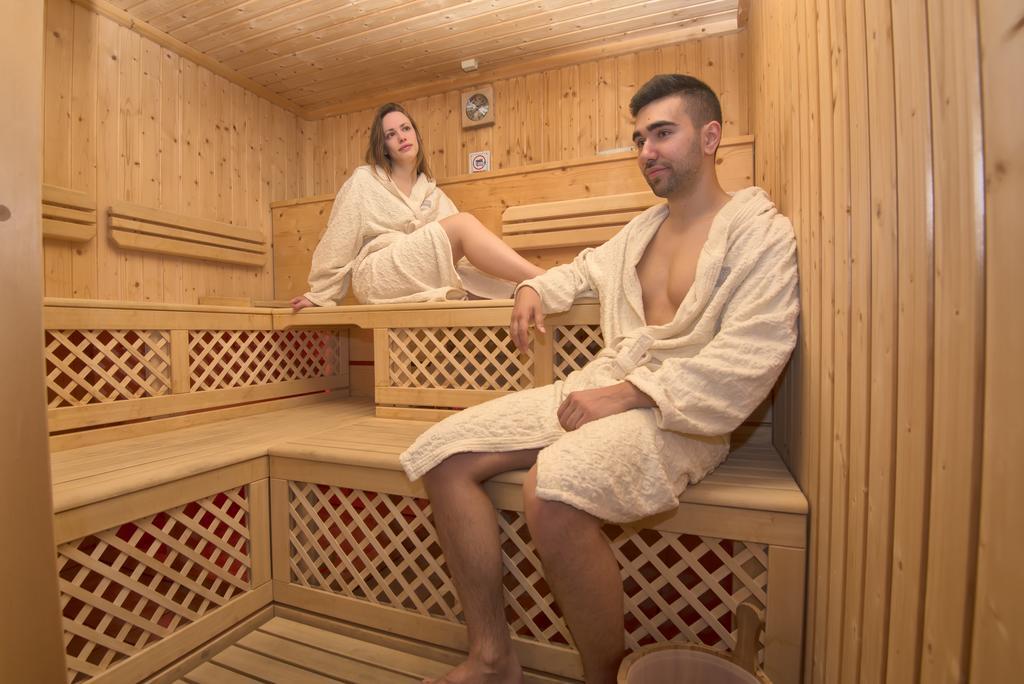 Margherita Camping & Resort Gressoney-Saint-Jean Esterno foto